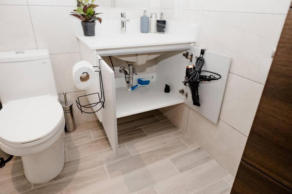 Apartamento De Lujo En Zona 10 Guatemala-Stad Buitenkant foto