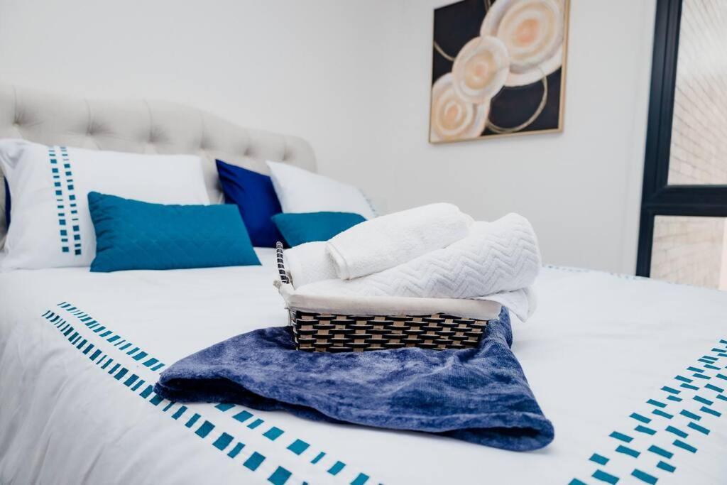 Apartamento De Lujo En Zona 10 Guatemala-Stad Buitenkant foto