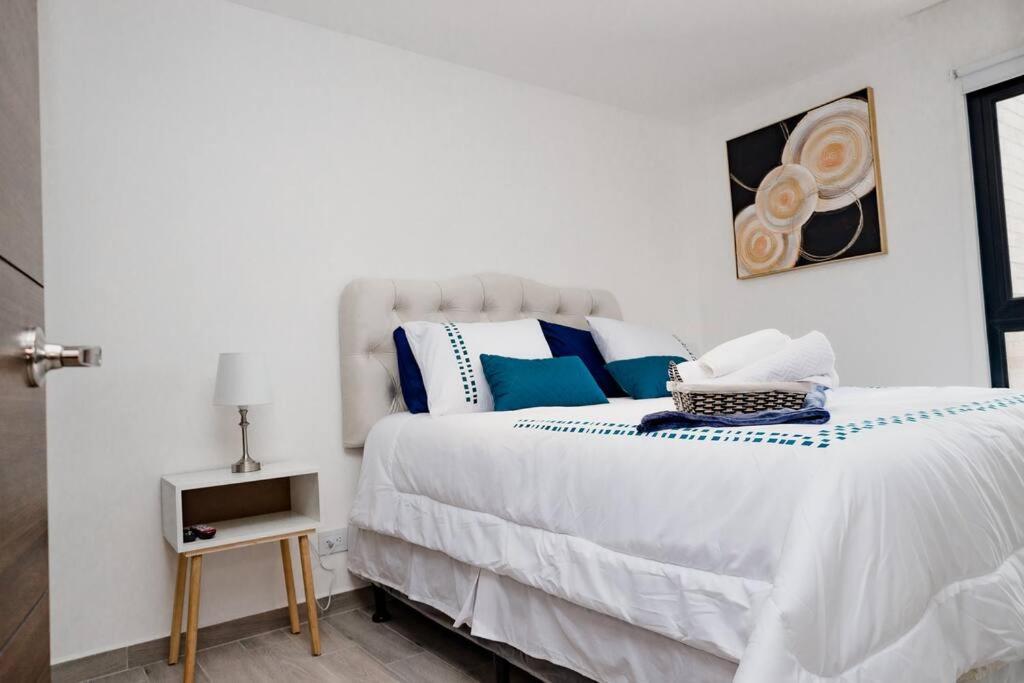 Apartamento De Lujo En Zona 10 Guatemala-Stad Buitenkant foto
